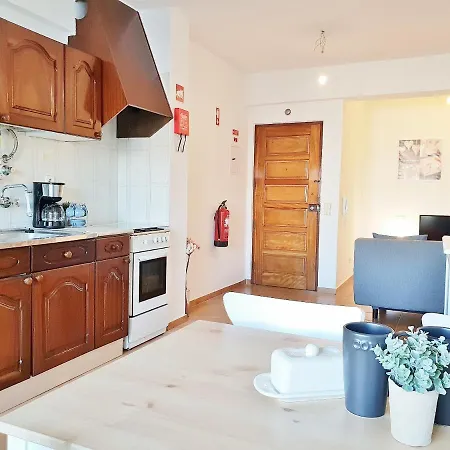 شقة 1 Bedroom Apart In Praia Da Rocha, Only 5 Min Walk To The Beach! *
