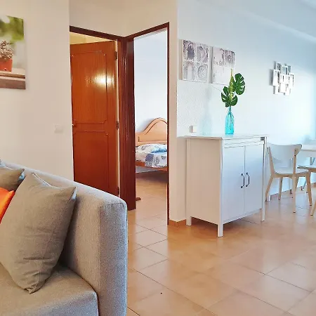 1 Bedroom Apart In Praia Da Rocha, Only 5 Min Walk To The Beach! بورتيماو