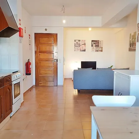 1 Bedroom Apart In Praia Da Rocha, Only 5 Min Walk To The Beach! Apartmán *