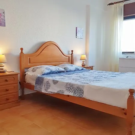 1 Bedroom Apart In Praia Da Rocha, Only 5 Min Walk To The Beach! Appartamento *