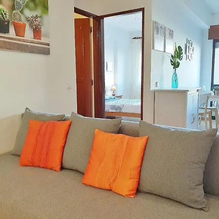 1 Bedroom Apart In Praia Da Rocha, Only 5 Min Walk To The Beach! Appartamento *